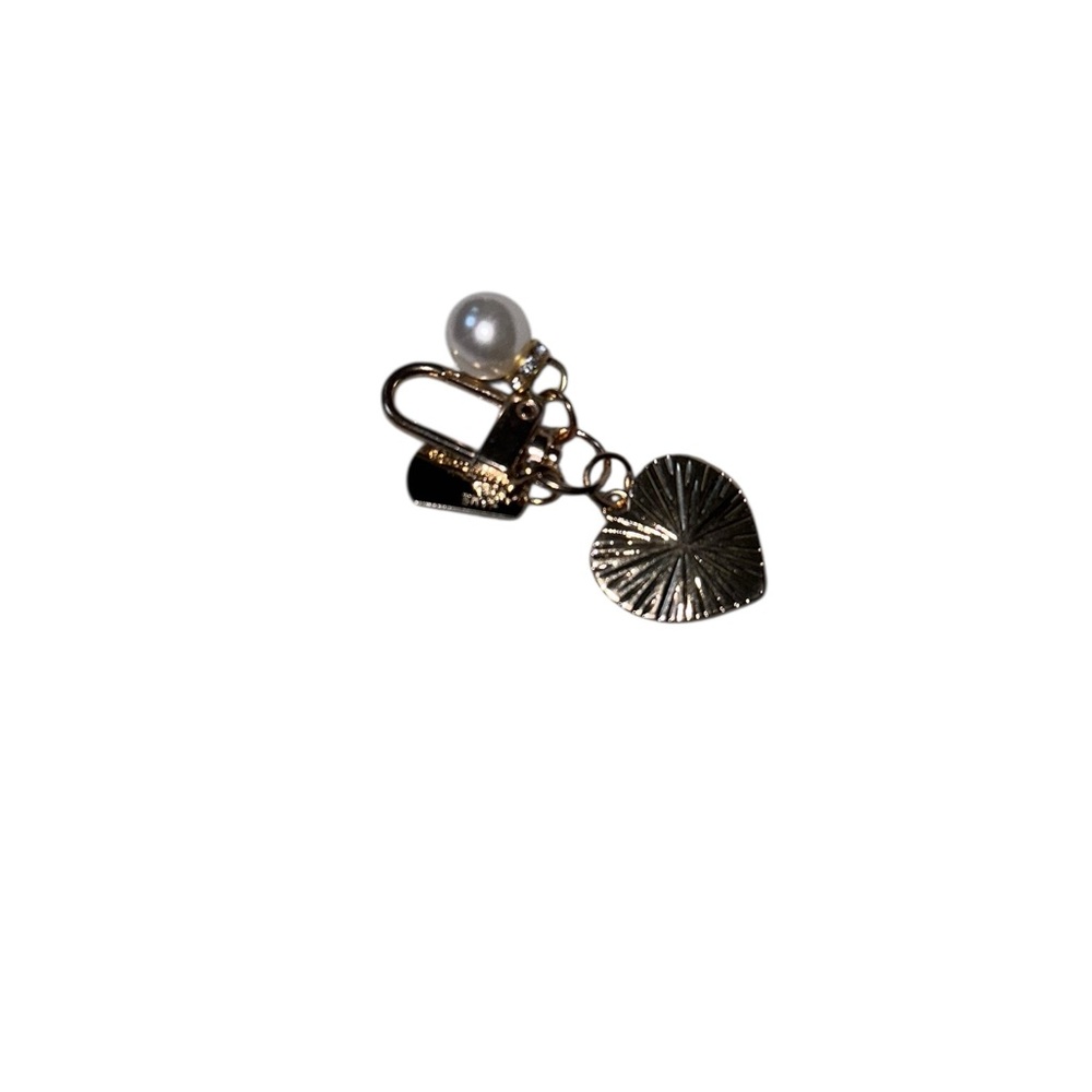 FREE W/purchase Gold and Silver Heart Charm Keychain - Picture 8 of 8